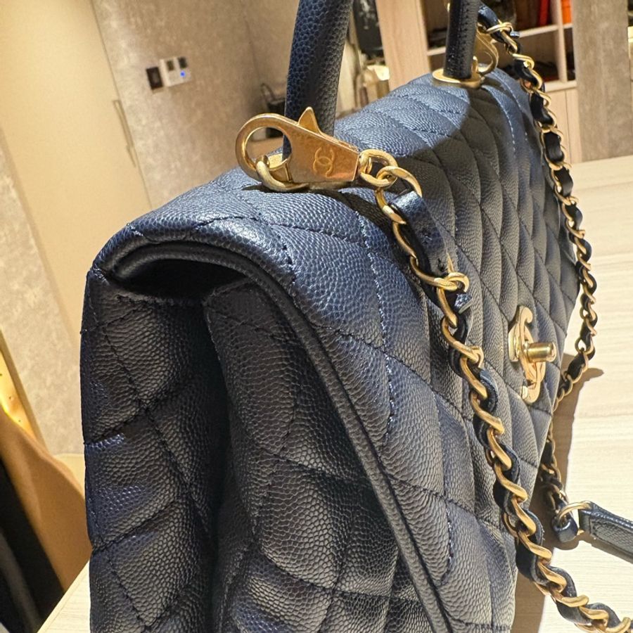 Chanel Coco Handle 深藍金扣 中尺寸-2