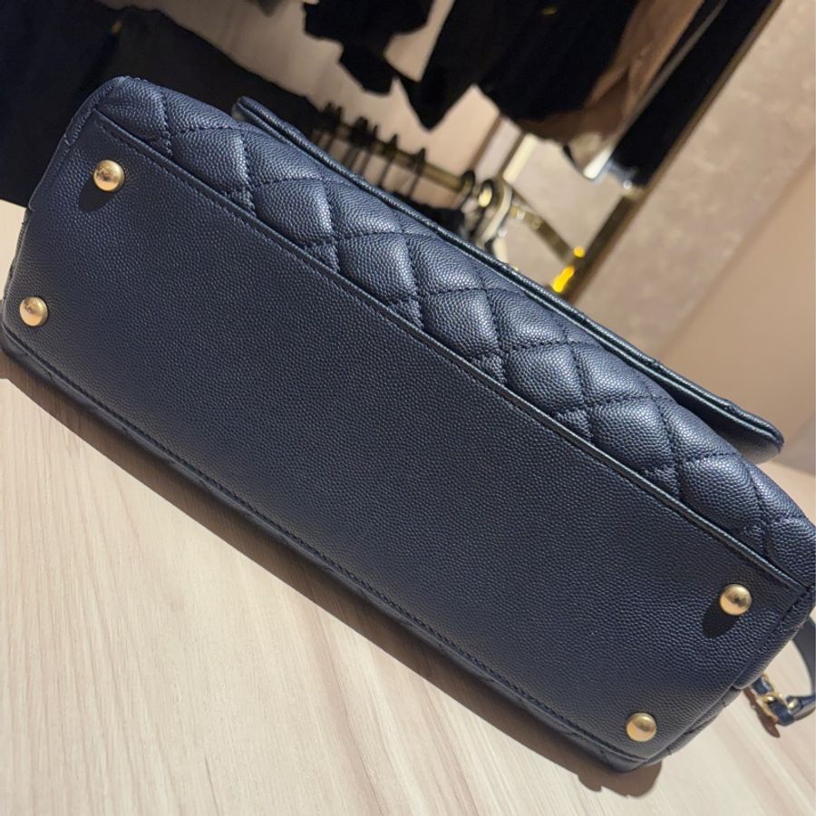Chanel Coco Handle 深藍金扣 中尺寸-10
