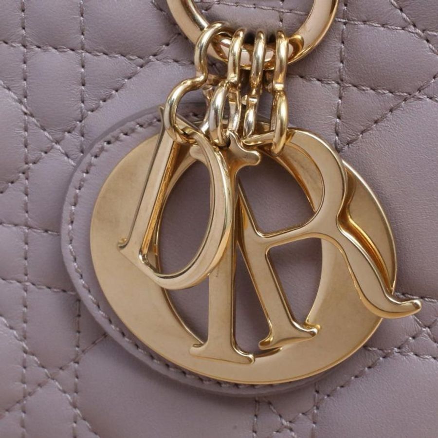 DIOR(迪奧) Lady Dior 戴妃包 四格 淡粉色 金扣 2016-5