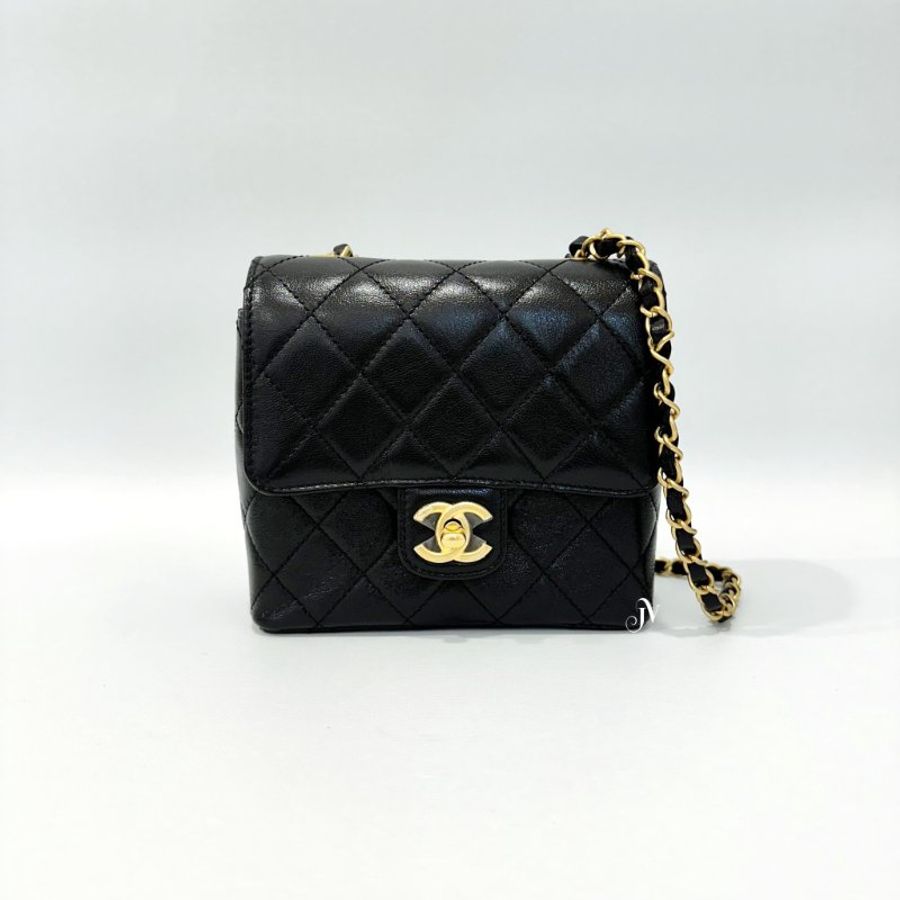 Chanel 黑山羊皮22K金釦口蓋包 AS3648-1