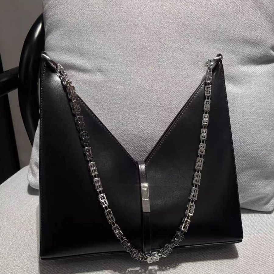 GIVENCHY Cut-out 鍊條牛皮肩背斜背包27.5*6.5*27.5 99新配件塵袋-1