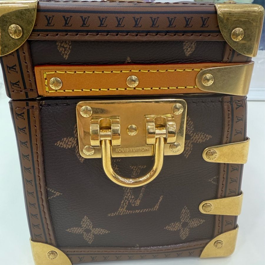 Louis Vuitton LV SQUEEZE TRUNK  M13930/經典老花包 全新 25年新款 新鮮熱辣-19