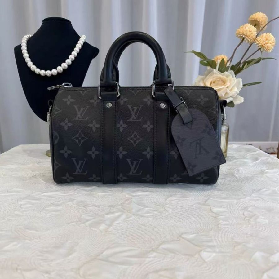 LV Keepall 25 黑武士手提斜背包 芯片款 25*15*11 全新閒置配件塵袋-0