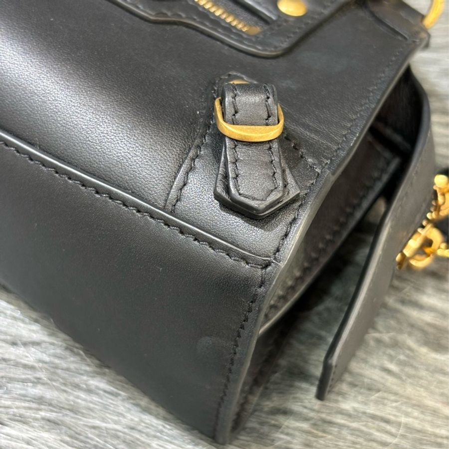 BALENCIAGA 巴黎世家 638527 Neo Classic Nano 黑色 全皮 小鉚釘 肩背包 手提包 斜背包 側背包-15