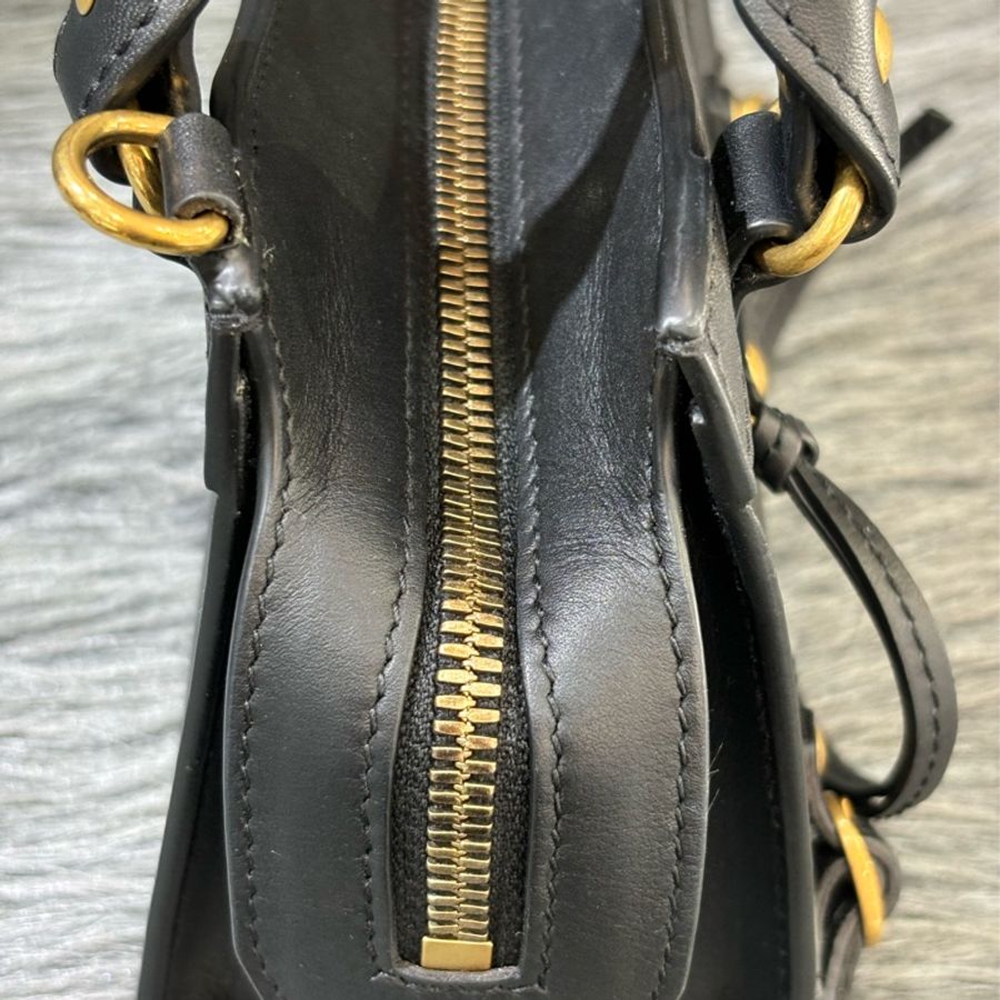 BALENCIAGA 巴黎世家 638527 Neo Classic Nano 黑色 全皮 小鉚釘 肩背包 手提包 斜背包 側背包-27