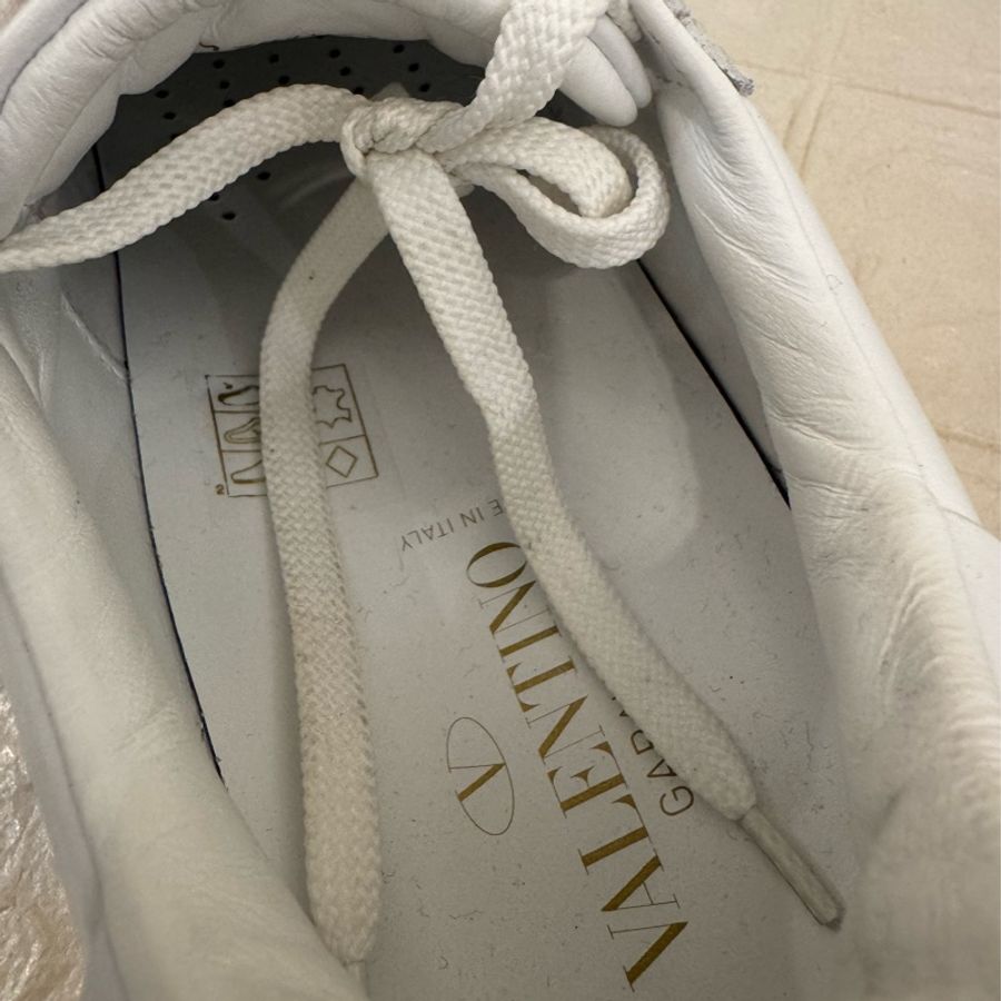 valentino 白+紫漆皮休閒鞋✨✨-15