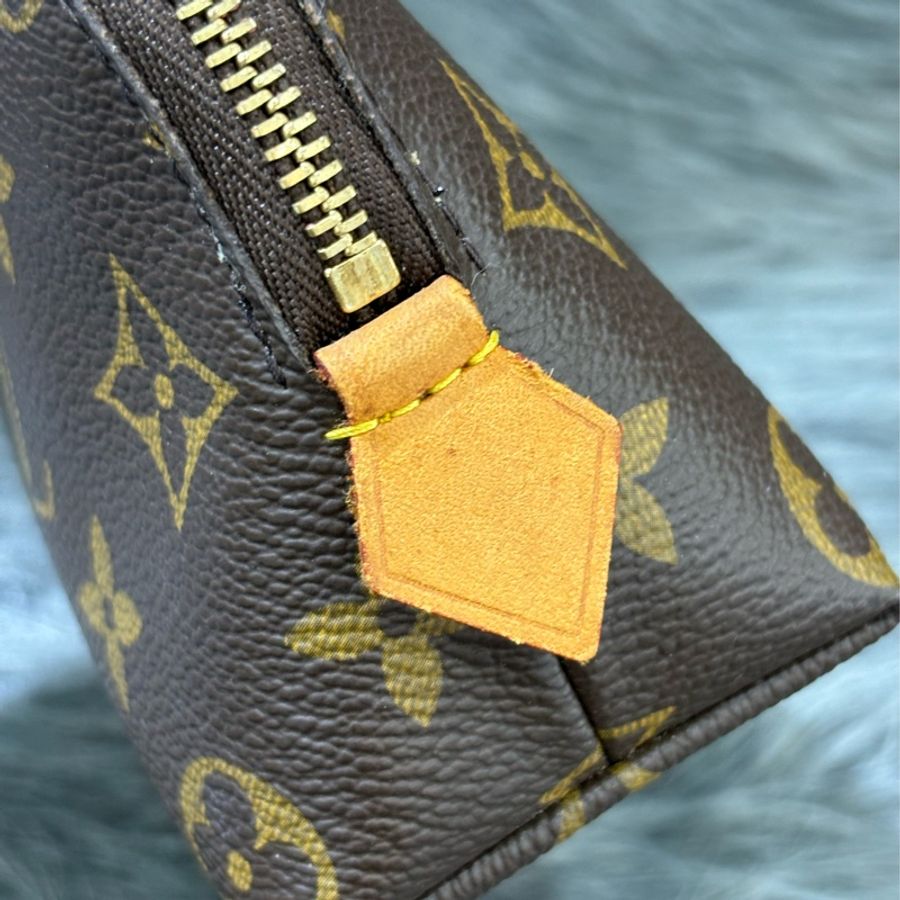 LV M47515 原花 老花 字紋 晚宴包 盥洗包 化妝包 小物包 拉鍊包-16