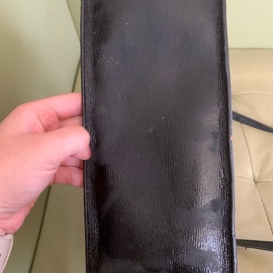 Kate spade 手提肩背黑色真皮包包 百搭 耐用二手 百元只有一個 有型上班族出遊夾層肩背手提-2