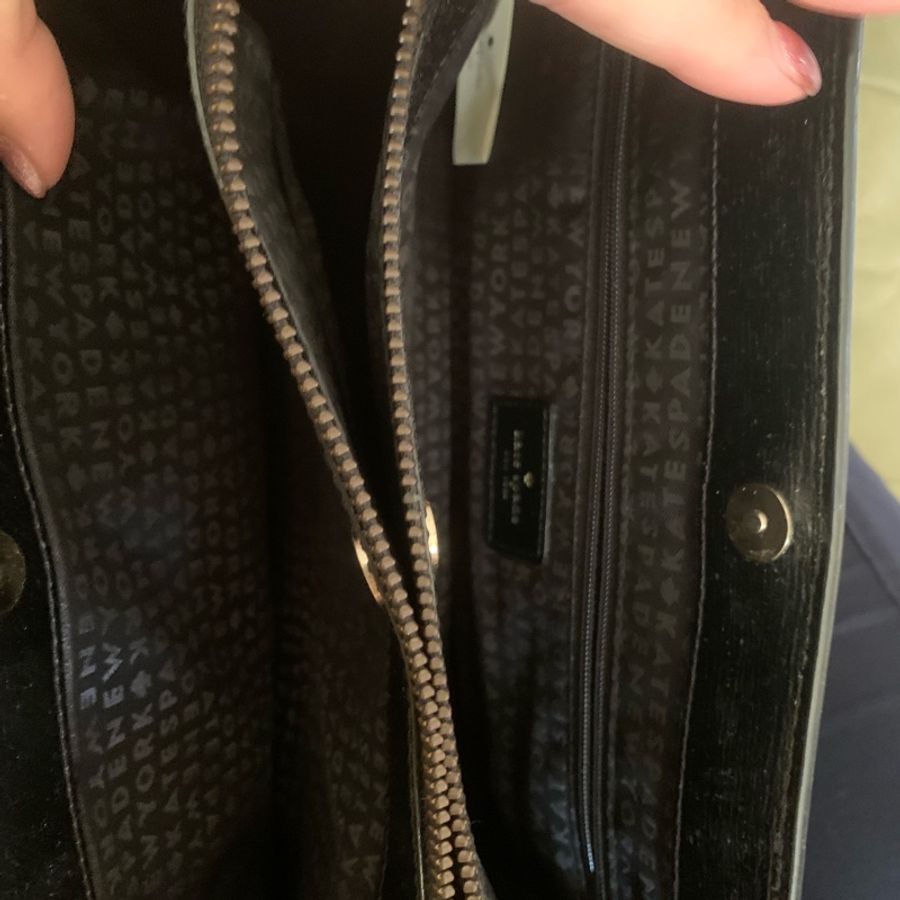 Kate spade 手提肩背黑色真皮包包 百搭 耐用二手 百元只有一個 有型上班族出遊夾層肩背手提-12