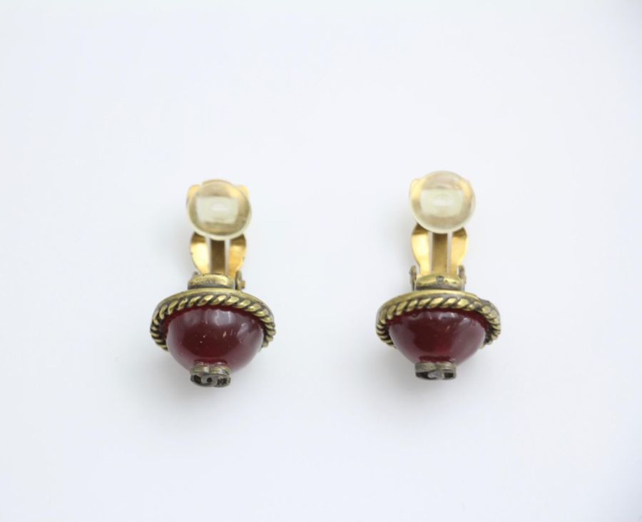 Chanel Vintage 00A琉璃紅色復古圓金環耳環-4