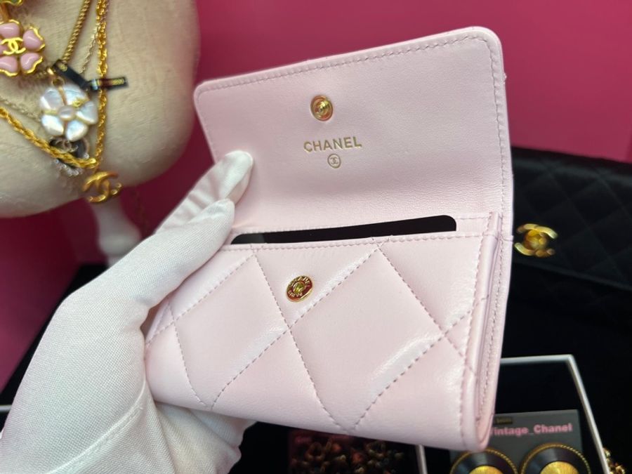 Chanel 19年皮革櫻花粉銀包卡套(Full set with copied receipt and card)-5