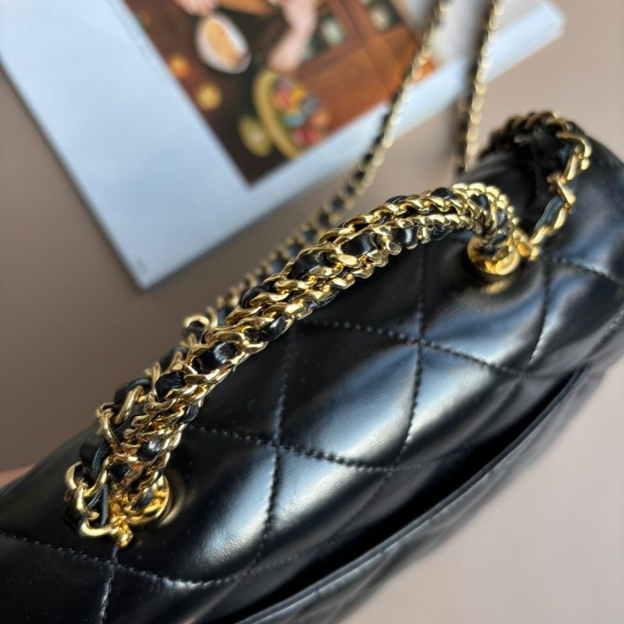 ::CHANEL:: AS5043黑色菱格亮牛皮金雙C金手提把斜背鏈包24-7