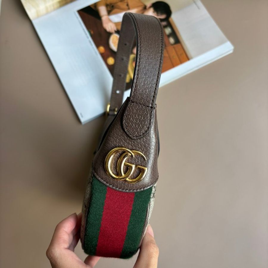 ::GUCCI:: 658551 Ophidia米色烏木色GG帆布紅綠織帶半月造形肩背腋下包(小)-2