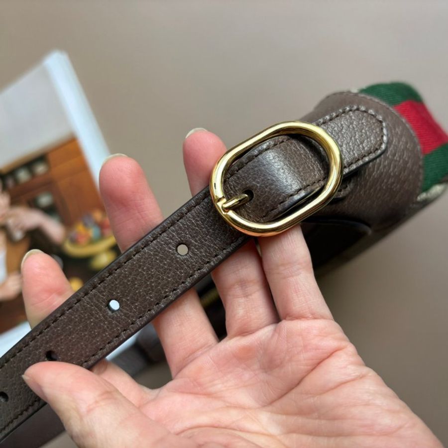 ::GUCCI:: 658551 Ophidia米色烏木色GG帆布紅綠織帶半月造形肩背腋下包(小)-4
