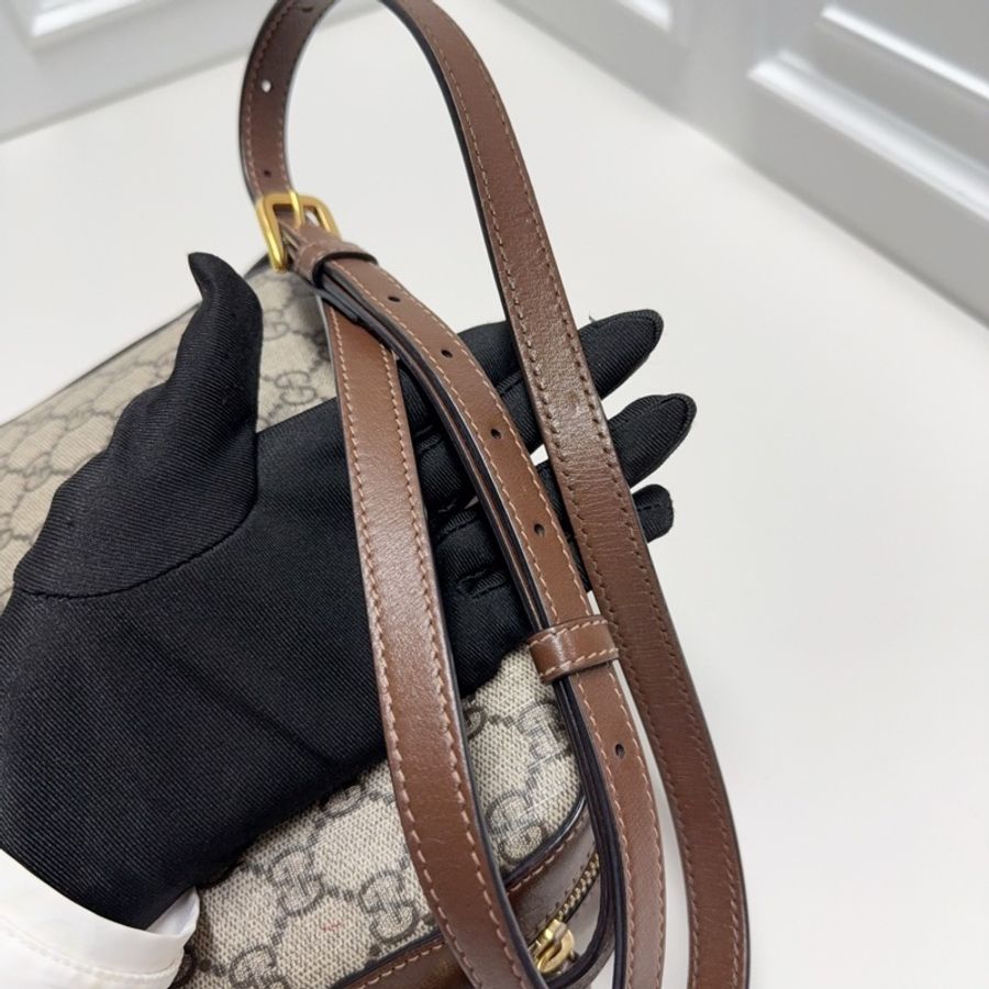 98新GUCCI/古馳 Horsebit 1955 金色馬銜扣老花滿印拉鍊開合 帆布拼皮 相機包-12