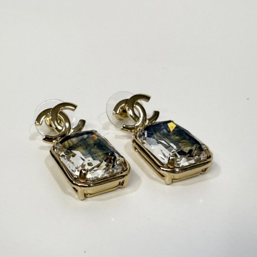 chanel 淡金雙C logo垂吊 黃藍毛呢方寶石針式耳環-4