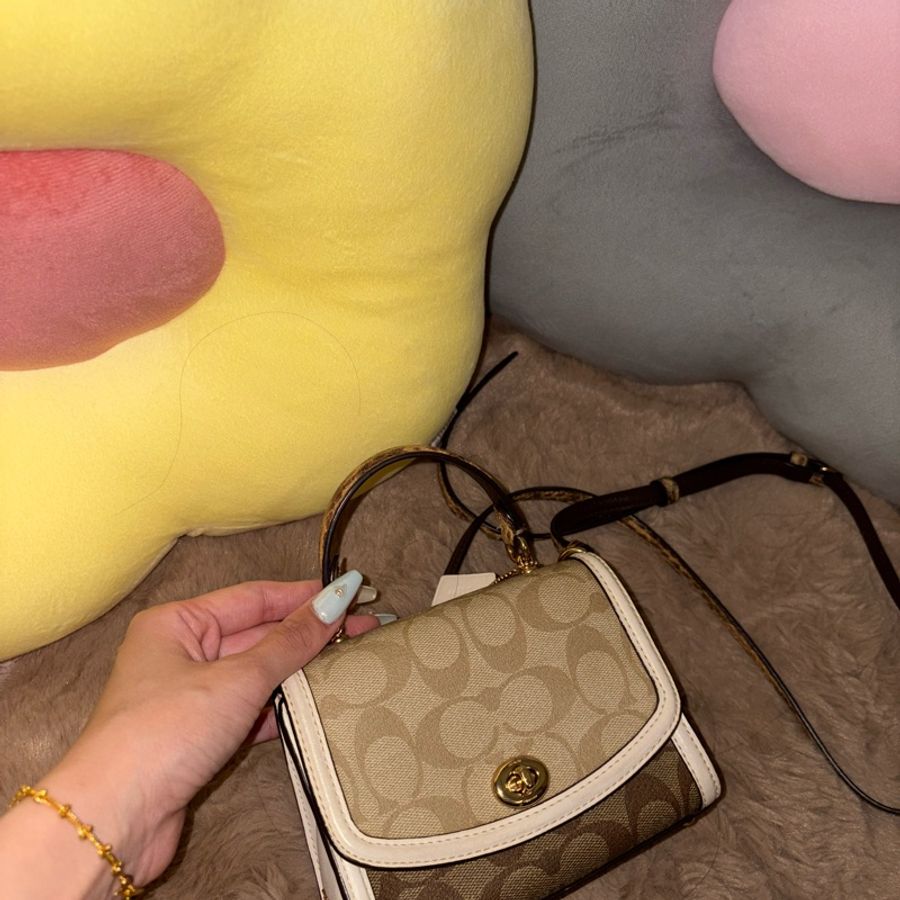 Coach-2