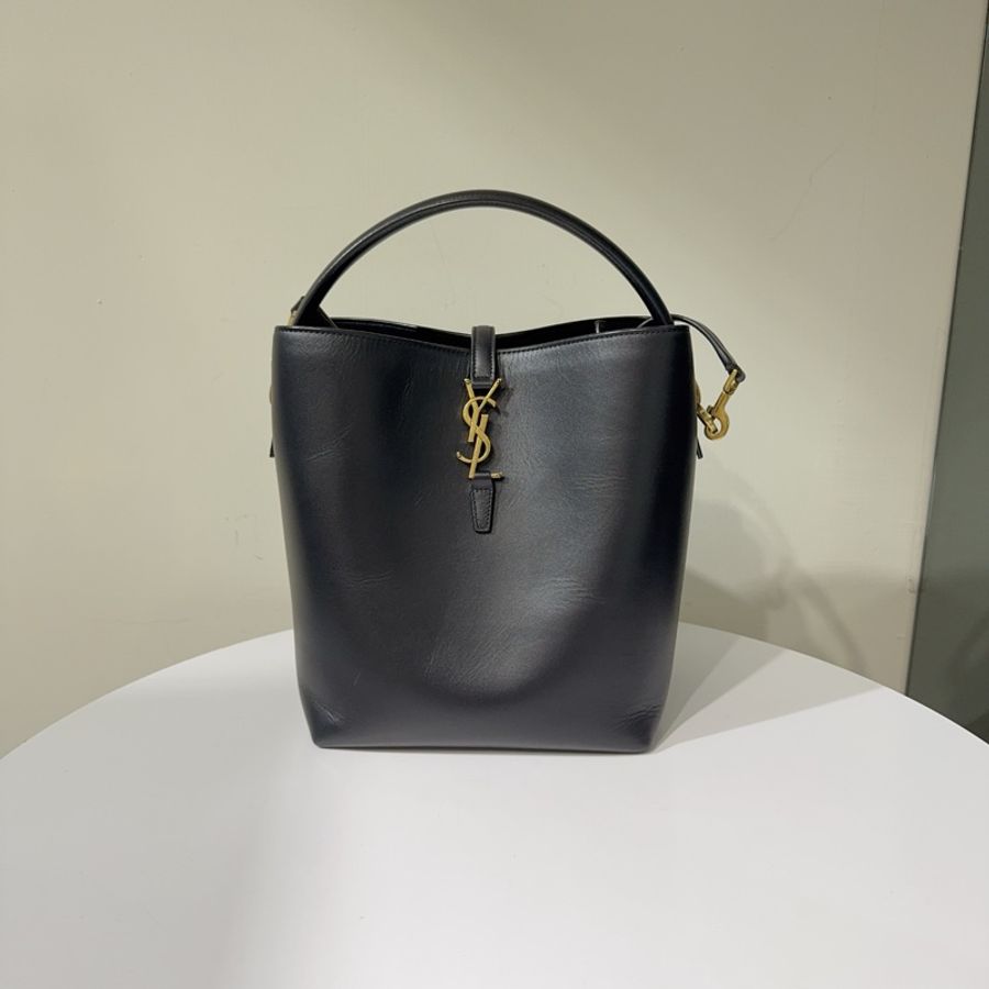 Ysl 黑色牛皮水桶包-5