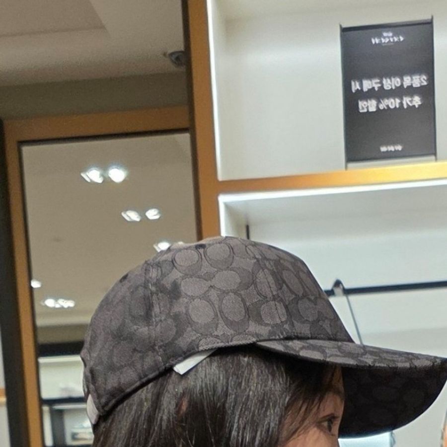 Coach 黑色經典帽-11