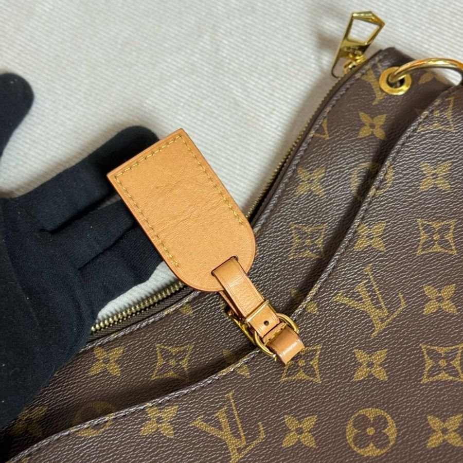 (保留中)(國外購證)Louis Vuitton ODEON MM Monogram 帆布斜背/肩背二用包-16
