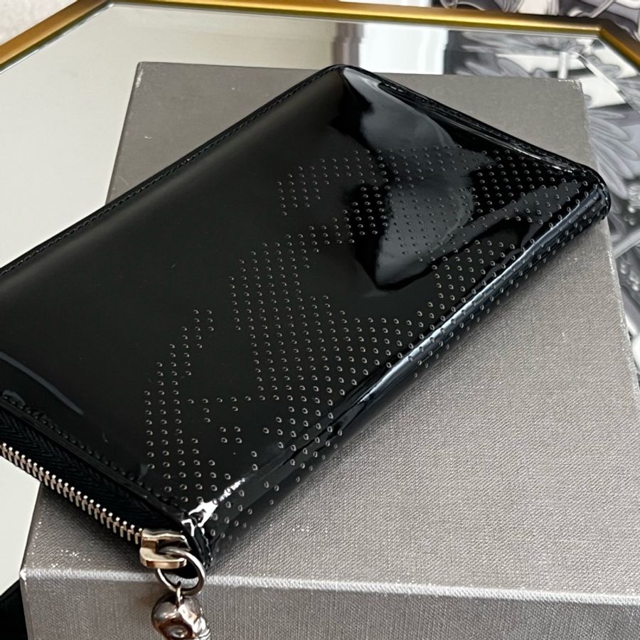 Alexander McQueen Black Patent LeatherZip 長夾錢包-4