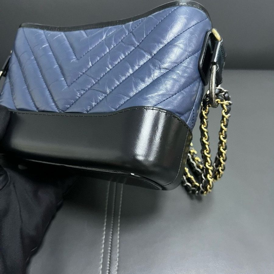 Chanel small Gabrielle bag-13