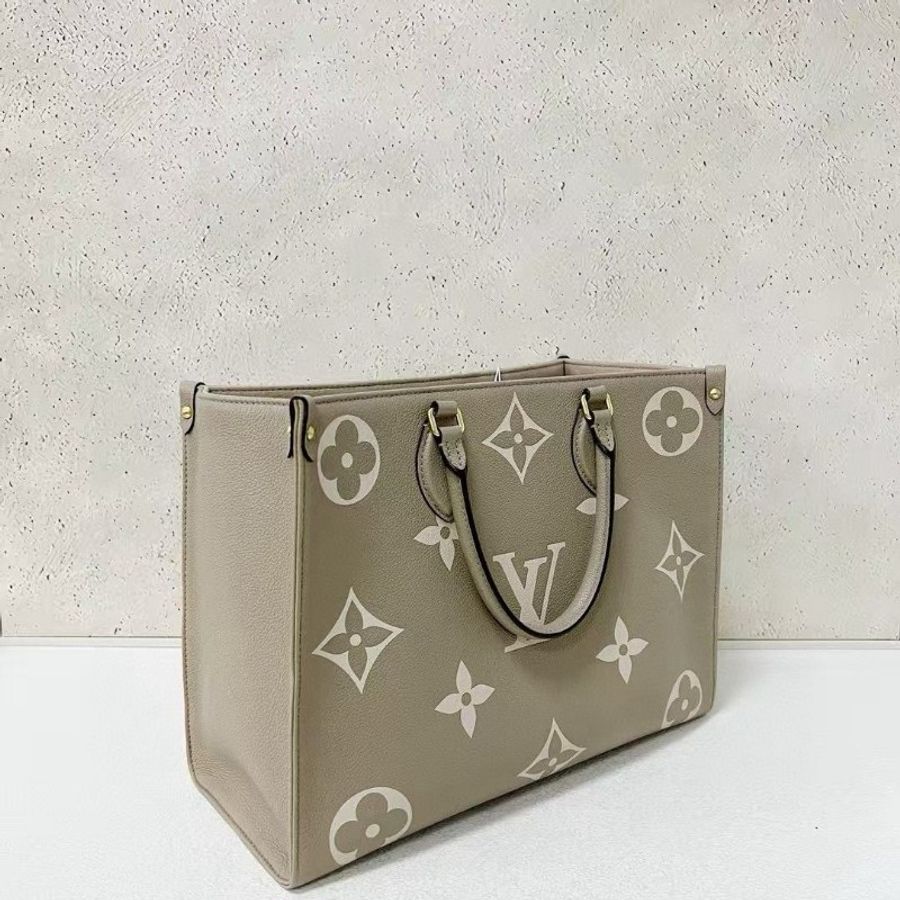 Louis Vuitton on the go mm-1