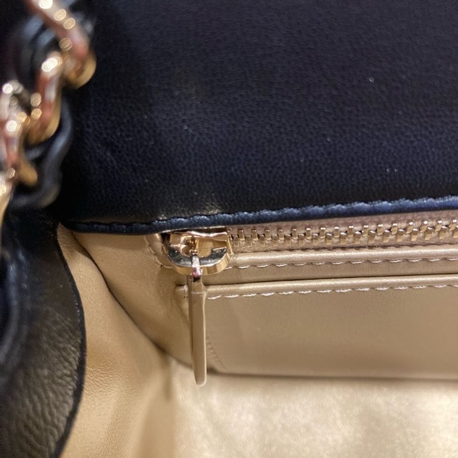 香奈兒chanel23c cf20 限定足球款 可調節 黑色-11
