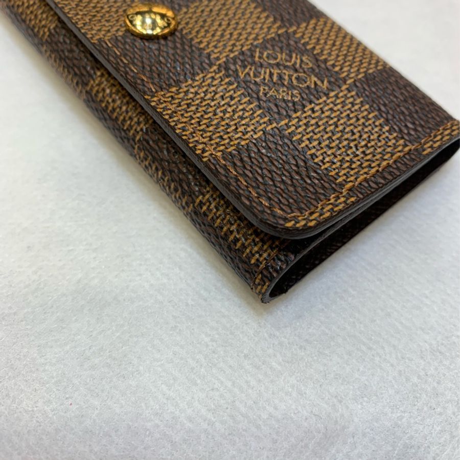 Louis Vuitton Keyholder-1