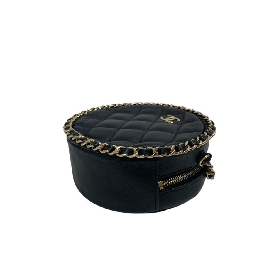 【CHANEL】黑色 Lambskin 金扣 滾邊設計 小圓餅包 Chain Shoulder(二手)H0029-4