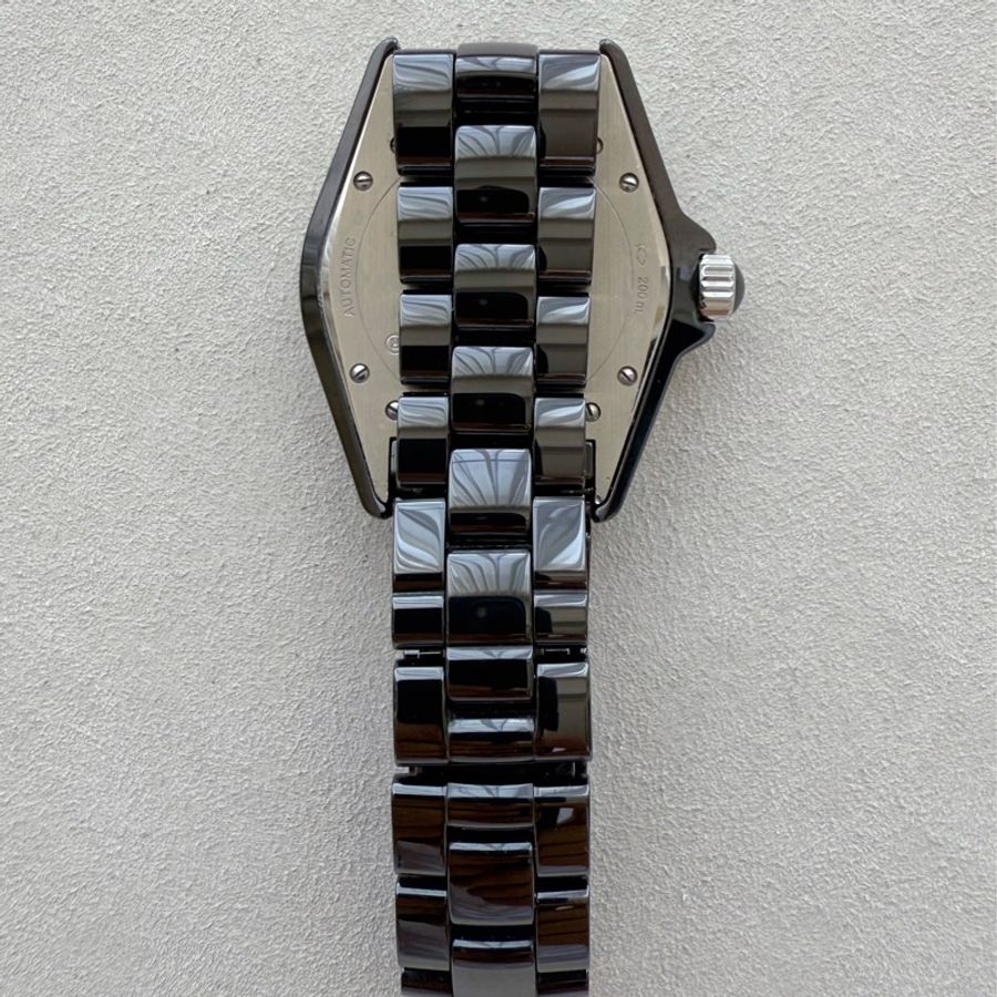 CHANEL J12 黑色陶瓷 33MM 12顆鑽 自動上鍊 時尚經典-3