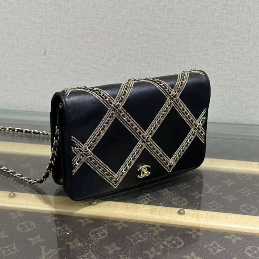 ✨CHANEL 22P黑金皮穿鏈菱格紋woc鍊條包19*12*4 98新配件盒子塵袋購證-1
