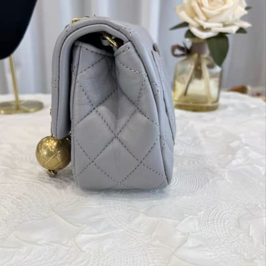 Chanel 21B 灰色羊皮金球cf大mini 21年 芯片款20*13*99新配件塵袋-3