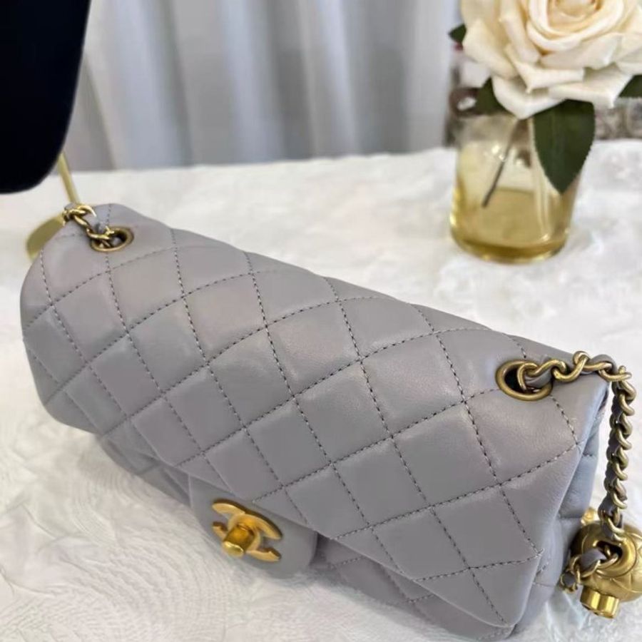 Chanel 21B 灰色羊皮金球cf大mini 21年 芯片款20*13*99新配件塵袋-5