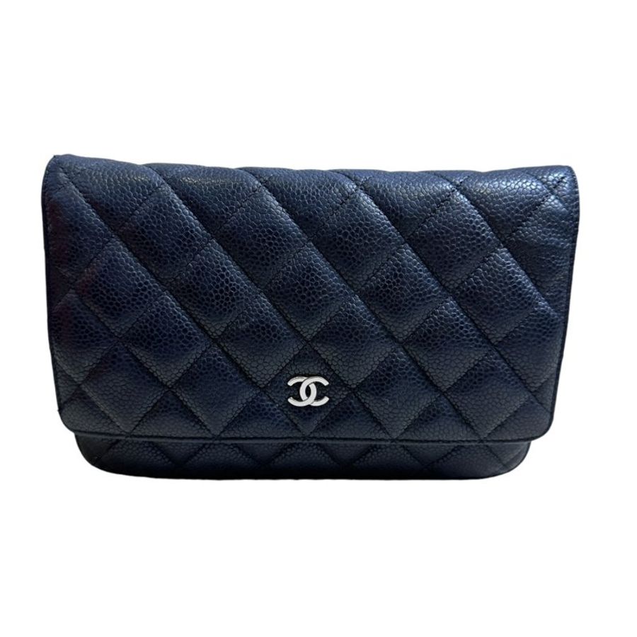 【CHANEL】Caviar 魚子醬皮革 Wallet On Chain 黑色 金扣 WOC 鍊條錢包（二手）F2373-10
