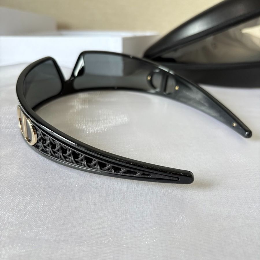 全新代購!Dior VeryDior 2025SS 髮箍墨鏡 M1U 黑色-5