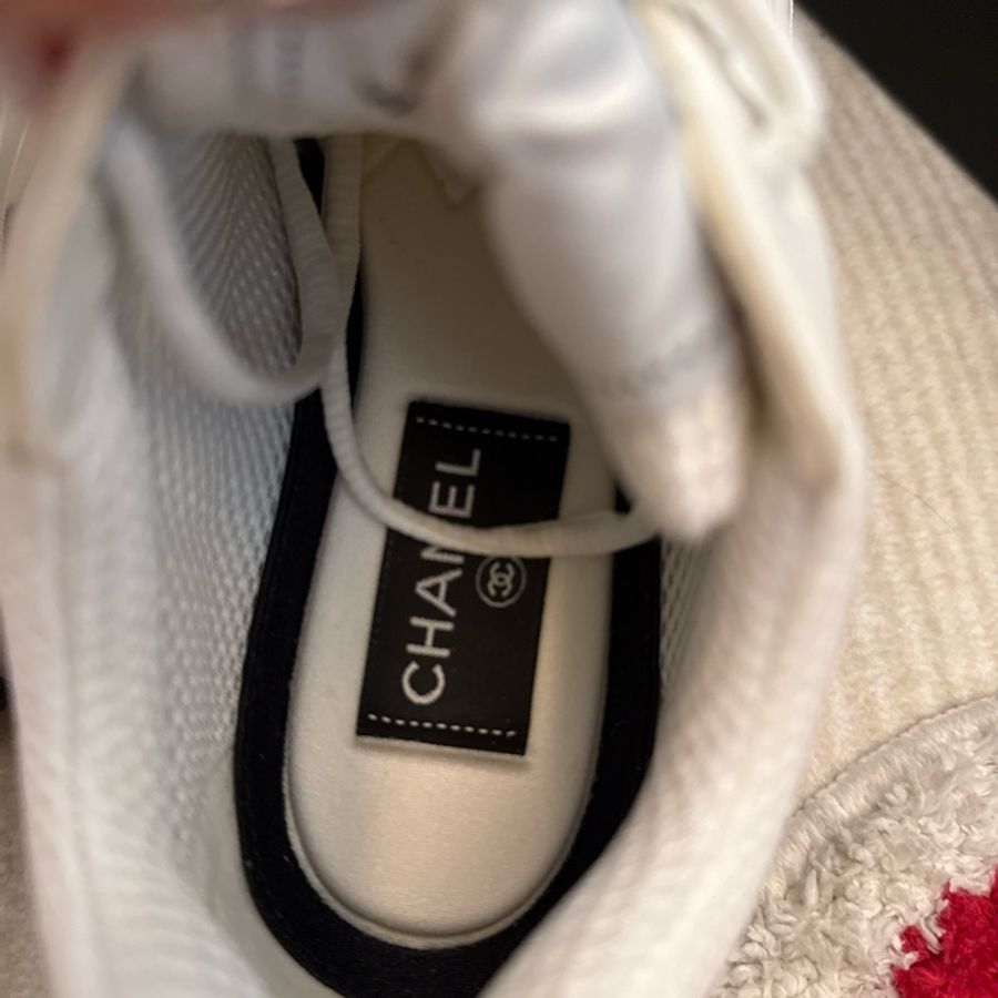 Chanel 氣質小白鞋(全新)-7