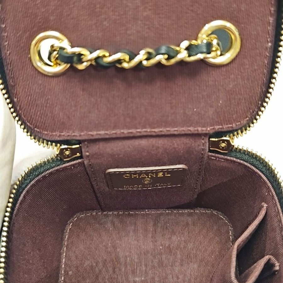 CHANEL 香奈兒 Vanity Case 迷你小盒包 小羊皮(Mini Vanity with Chain)化妝盒包-13
