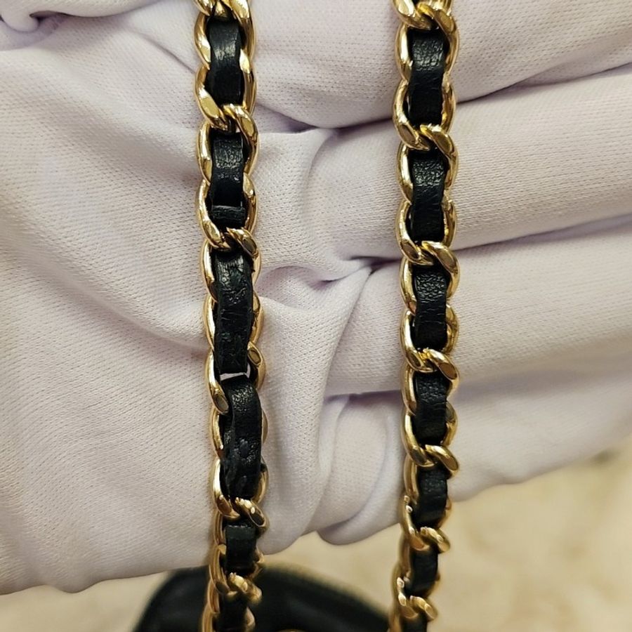 CHANEL 香奈兒 Vanity Case 迷你小盒包 小羊皮(Mini Vanity with Chain)化妝盒包-16