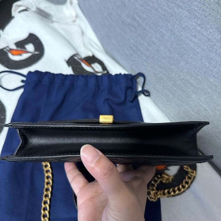全新Polo ID黑色小羊皮斜背包-2