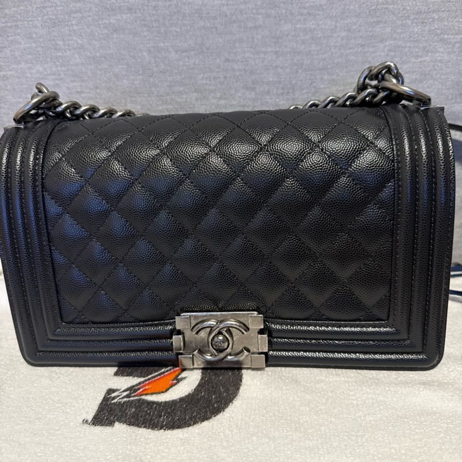 全新Chanel Boy25  黑銀 晶片款-7