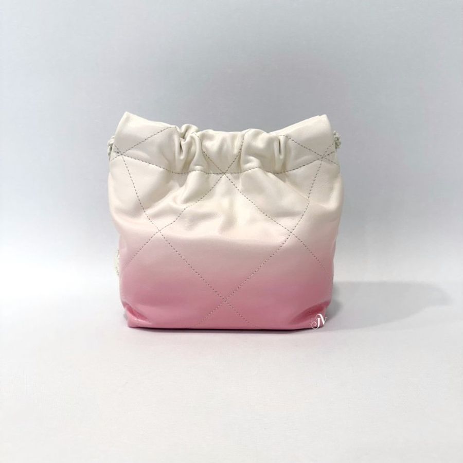 Chanel白與淡粉漸層色白釦mini 22 bag AS3980-3