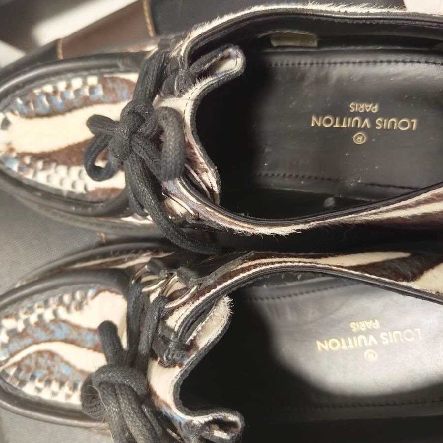 Louis Vuitton 毛絨馬丁鞋 女碼-2