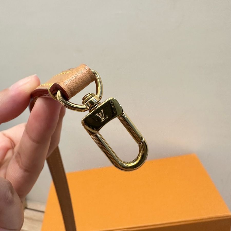 LOUIS VUITTON Nano Noé LV小水桶包-9