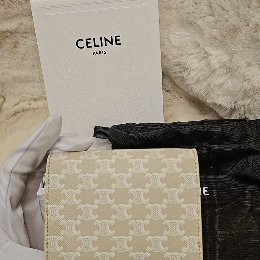 全新 CELINE 凱旋門帆布名片夾 / 卡夾 零錢包(奶油白配駝色)-2
