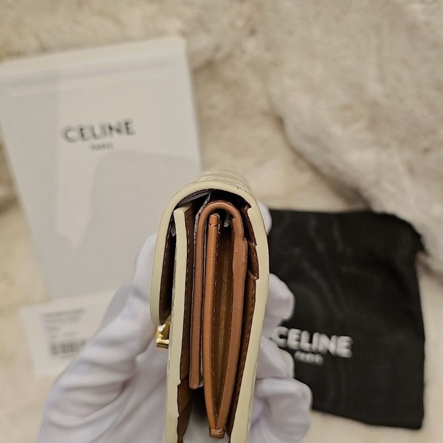 全新 CELINE Triomphe 凱旋門金釦短夾|奶茶色 米白帆布款-2