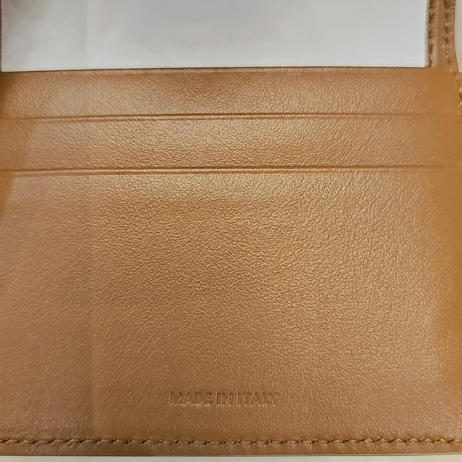 全新 CELINE Triomphe 凱旋門金釦短夾|奶茶色 米白帆布款-7