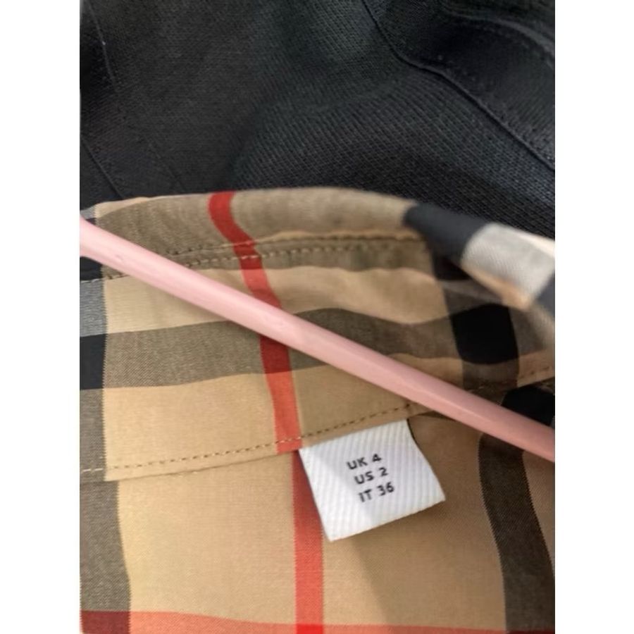Burberry 挺版襯衫 二手商品 可單穿 也可以當外罩小外套🧥-9