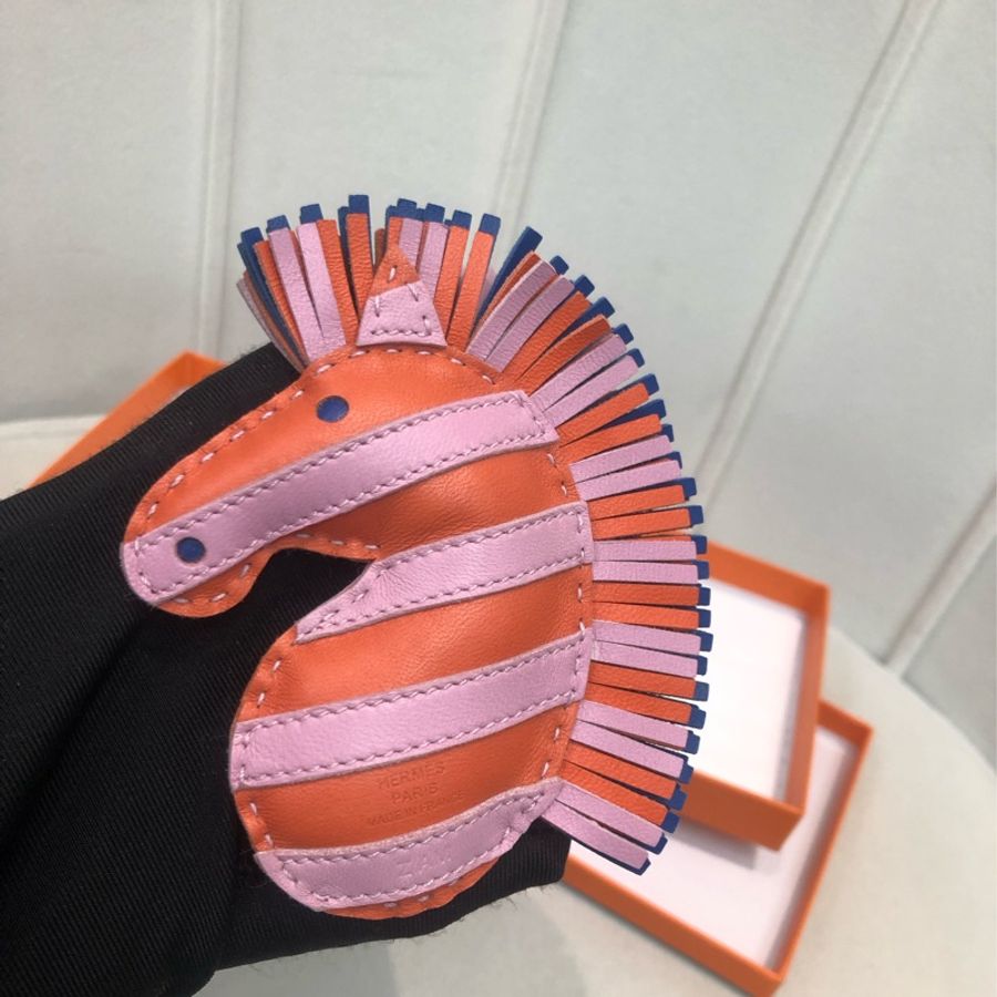 Hermes charm Gee Gee Z 斑馬 限量版掛飾X160-3