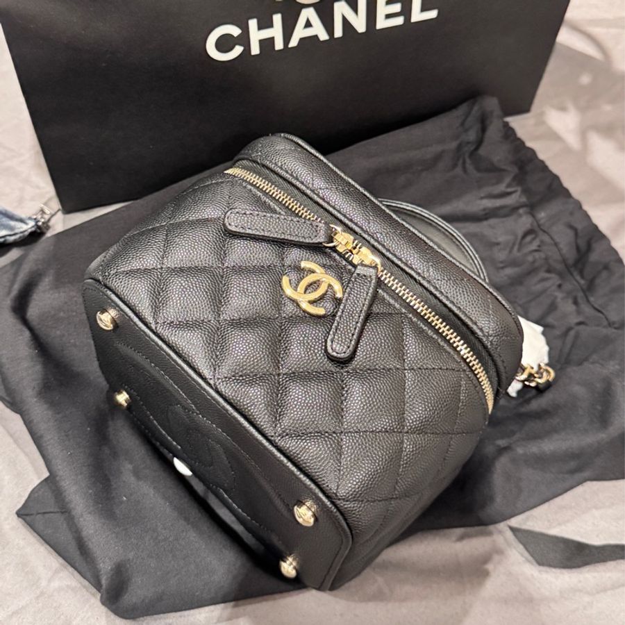Chanel 化妝盒手提肩背-0
